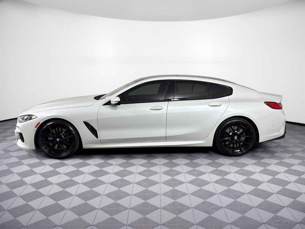 bmw 8 series 2024 WBAGV2C0XRCN52556 image bmw 8 series 2024 WBAGV2C0XRCN52556 image